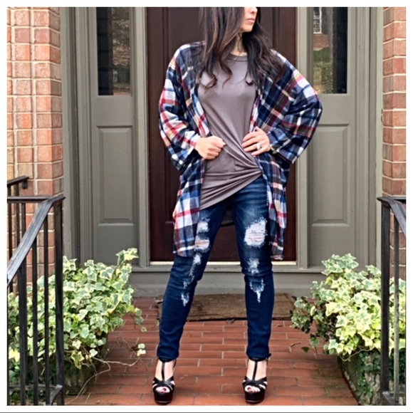 ✨LAST ONE✨Plaid kimono jacket - Picture 3 of 7